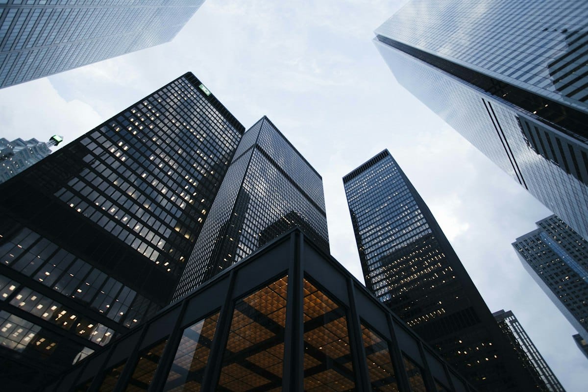 Office towers – CGT for overseas investors in UK property