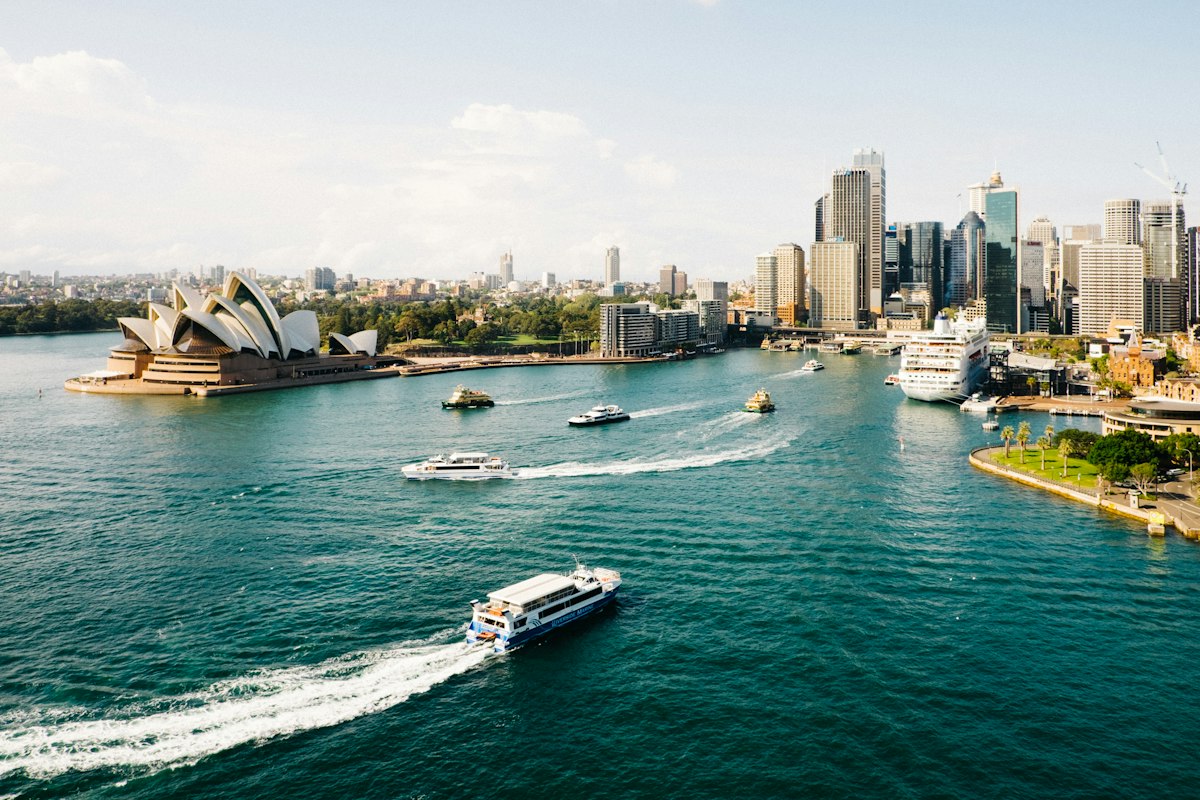 Sydney harbour – CGT on UK property sold from Australia