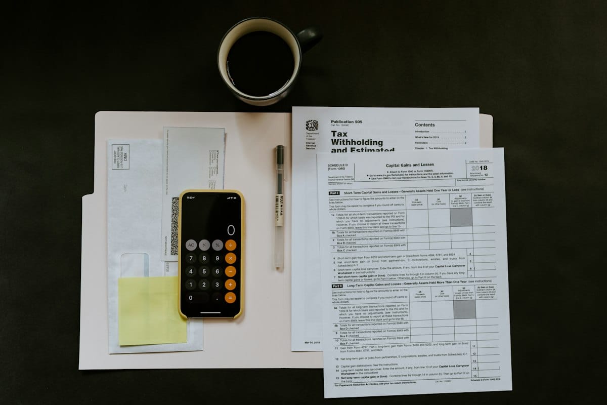 Tax forms and calculator – filing a CGT return on UK property
