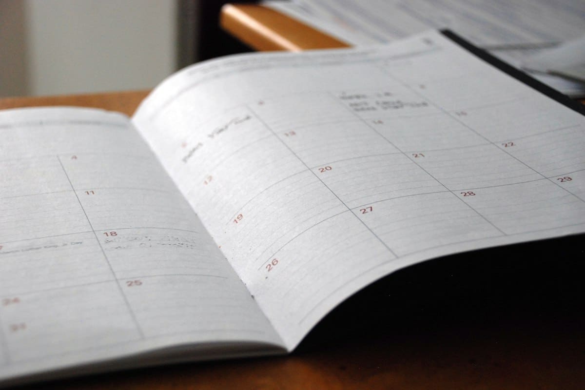 Planner on a desk – deadlines for paying CGT after inheriting a property
