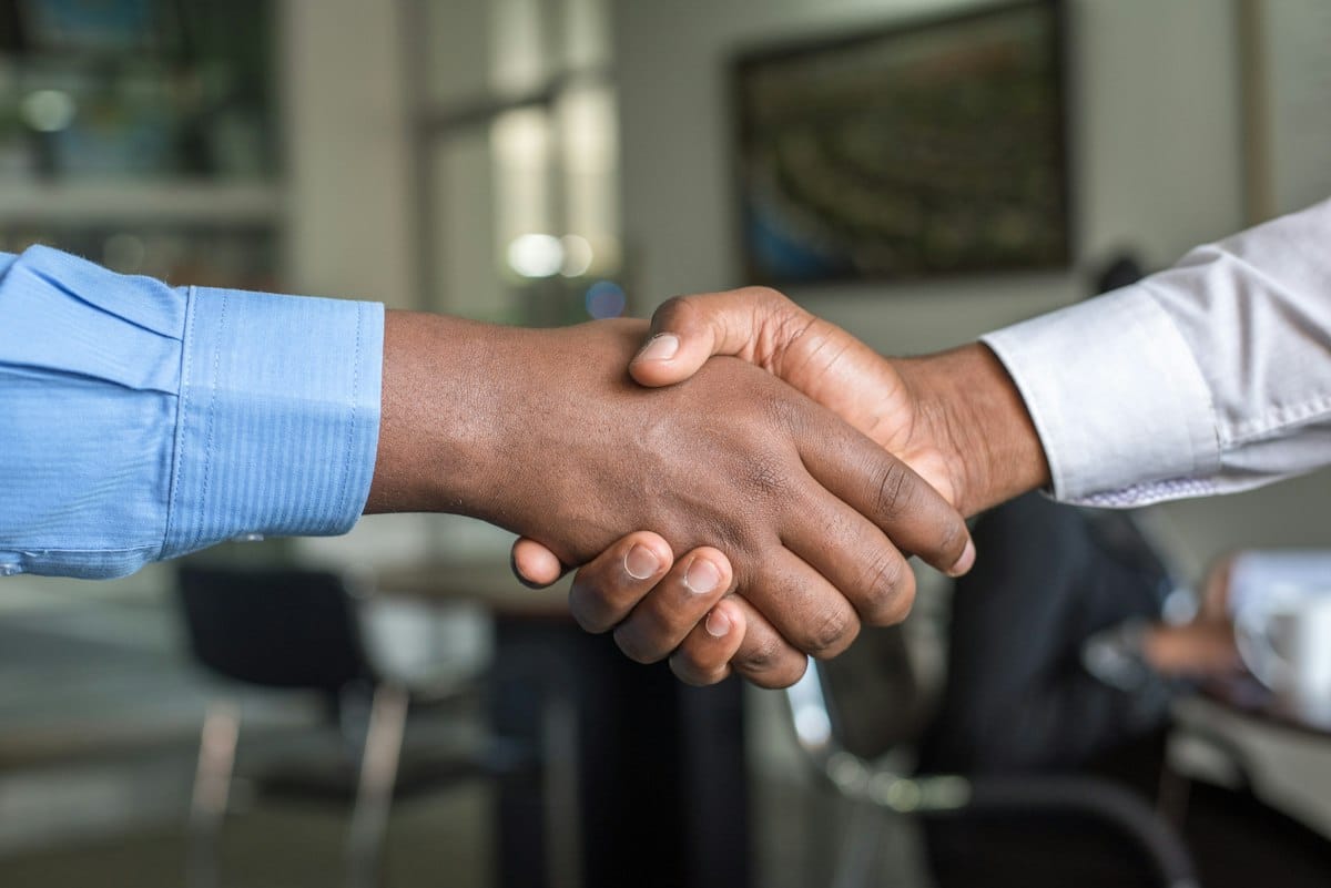 Selling a Business: Capital Gains Tax on Share Sales vs Asset Sales
