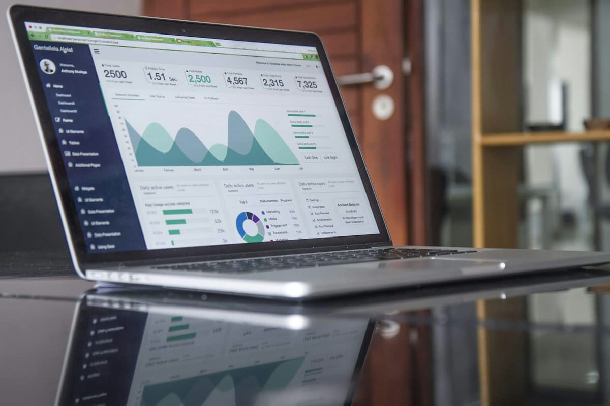 Laptop dashboard – using a UK property account for CGT